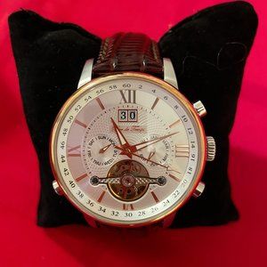 Pere De Temps 3028RW Watch